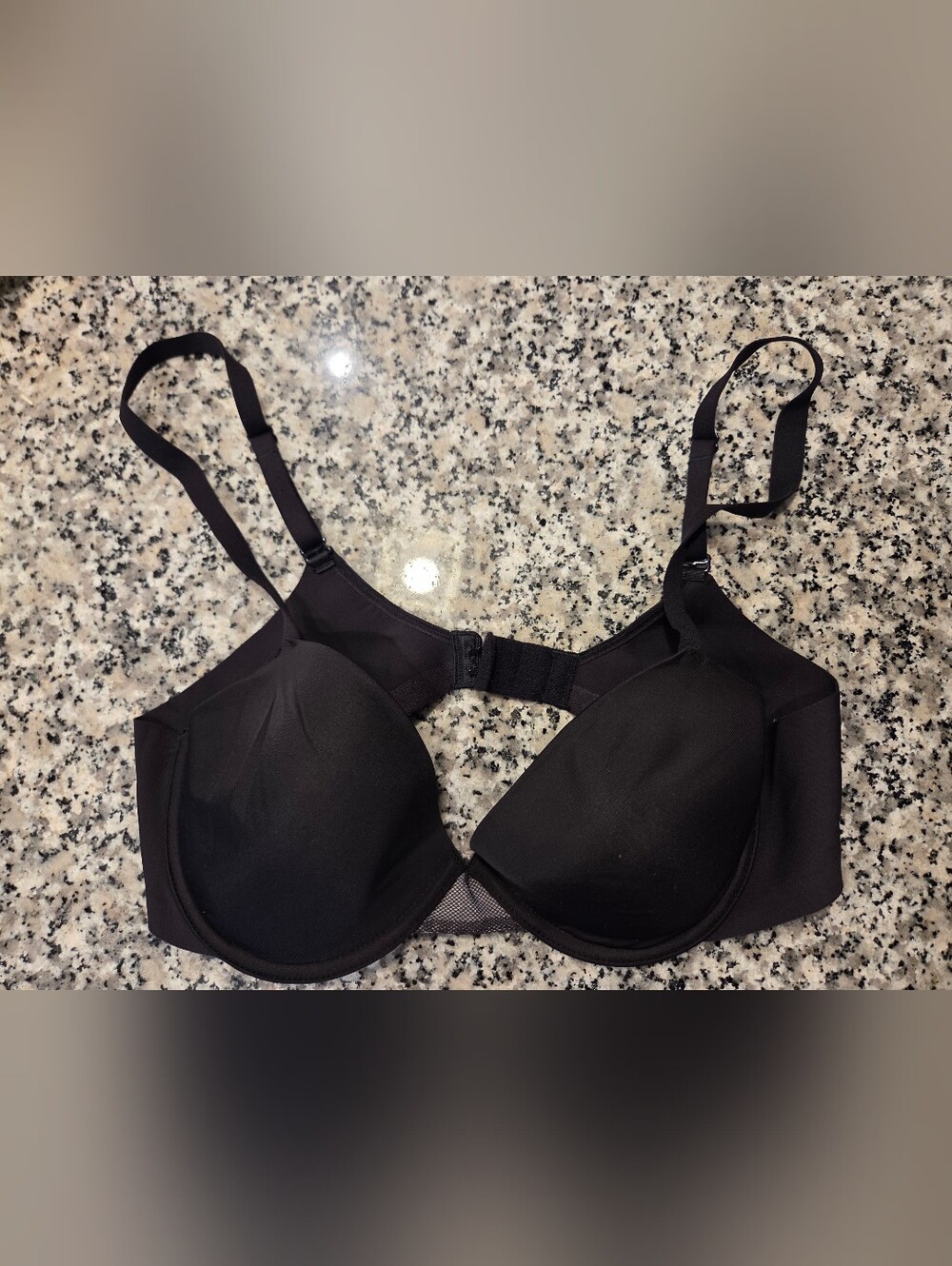 Maidenform Black Smooth Molded Underwire Bra